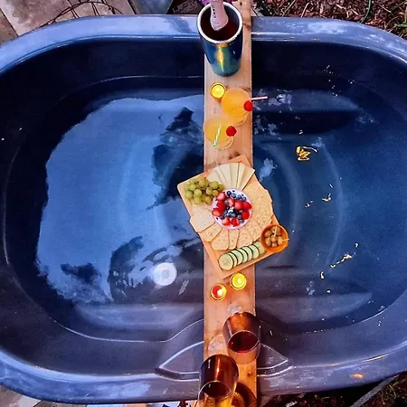 Boself 4pers Met Hottub Ferienpark Diessen